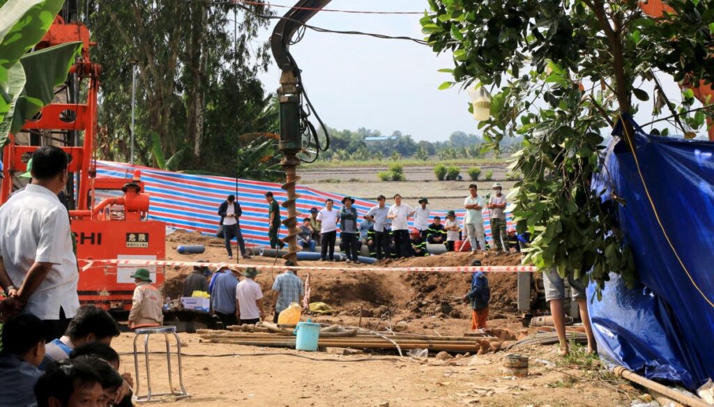 Vietnam : morto il bambino intrappolato in un pozzo