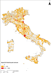 Mobilità elettrica e rete di ricarica a uso pubblico in Italia